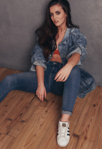 Amy Cook, dancer, model, actor at headnod agency