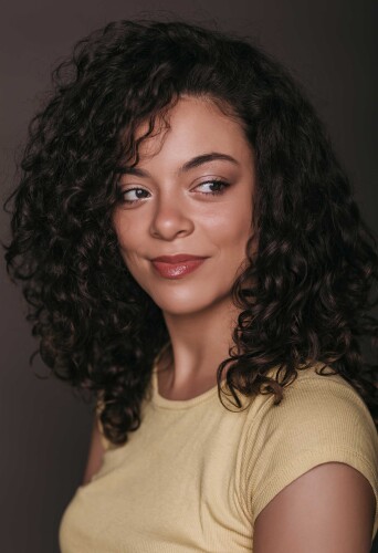 Cristina Kristina Pinheiro, dancer at headnod talent agency