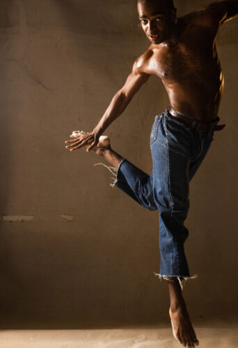 Dancer Dak Mashava represented by HeadNod Agency