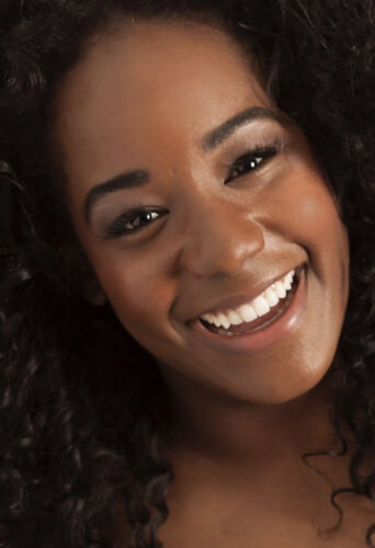 Aleshia Williams, plus size dancer and model at headnod agency