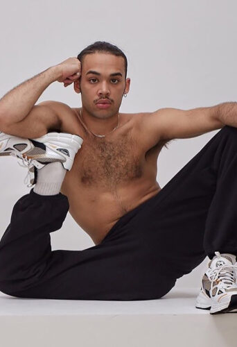 Kanah Flex, dancer, choreographer, bone breaker represented by HeadNod Agency