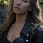 Fern Hopkins, dancer, aerial artist, stunt woman represented by HeadNod Agency