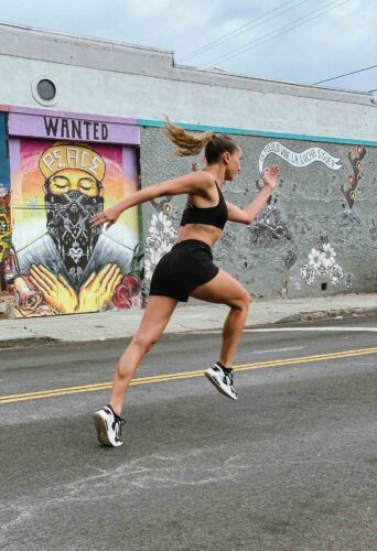 Fern Hopkins, dancer, aerial artist, stunt woman represented by HeadNod Agency