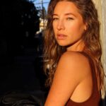 Fern Hopkins, dancer, aerial artist, stunt woman represented by HeadNod Agency