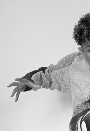 Kloe Dean, dancer and choreographer represented by HeadNod Agency