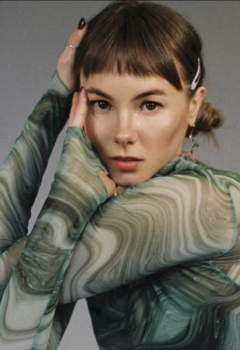 Sarah Chapman, dancer, actor represented by HeadNod Agency