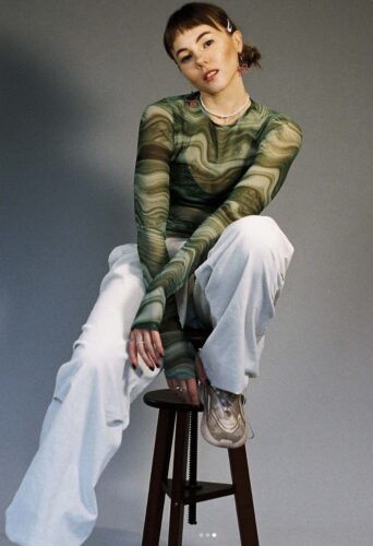 Sarah Chapman, dancer, actor represented by HeadNod Agency