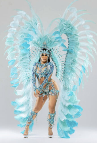 Sasha Allan, dancer, fire eater, aerialist represented by HeadNod Agency