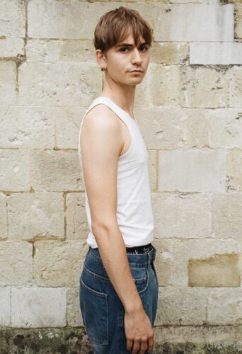 Finn Gurney, dancer represented by HeadNod Agency