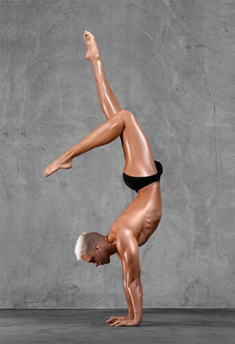 Beau Sargent, dancer and aerialist represented by HeadNod Agency