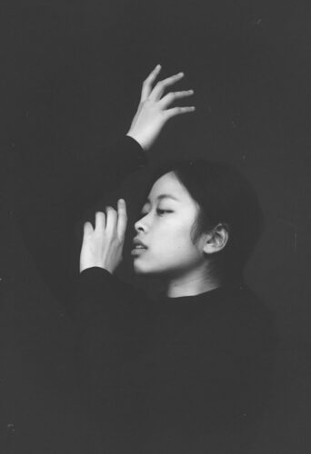 Regine Phua, dancer represented by HeadNod Agency