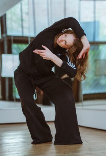 Dancer and Choreographer Hannah Arbury represented by HeadNod Agency