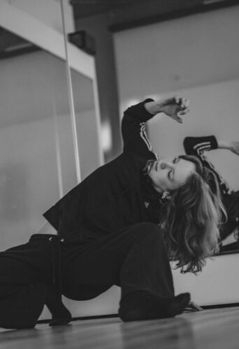 Dancer and Choreographer Hannah Arbury represented by HeadNod Agency