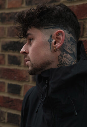 Dancer Shane Scarth represented by HeadNod Agency