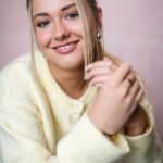 Dancer Daisy Smiles represented by HeadNod Dance Agency