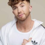 Dancer, Aerialist Danny Williams represented by HeadNod Dance Agency