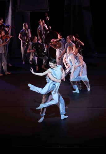 Dancer Evie-Leigh Savage represented by HeadNod Dance Agency