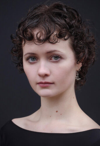 Dancer Evie-Leigh Savage represented by HeadNod Dance Agency