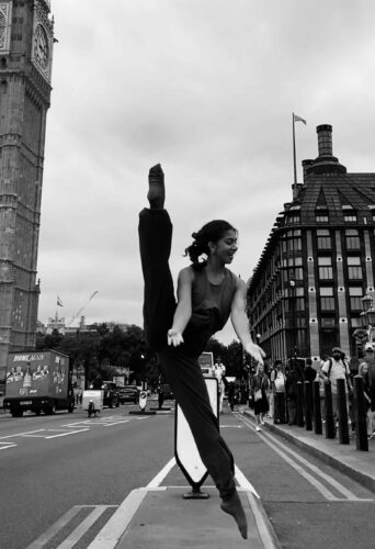 Dancer Giulia Carastro represented by HeadNod Agency