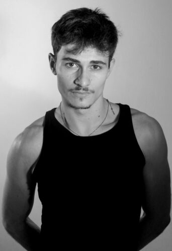 Dancer Keness Aubert represented by HeadNod Dance Agency