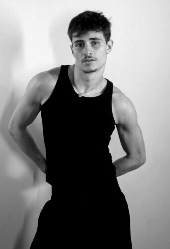 Dancer Keness Aubert represented by HeadNod Dance Agency