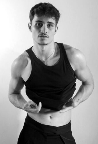 Dancer Keness Aubert represented by HeadNod Dance Agency