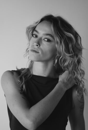 Dancer Lola Mummery represented by HeadNod Dance Agency