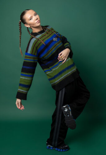 Dancer Summer Bloomfield represented by HeadNod Dance Agency