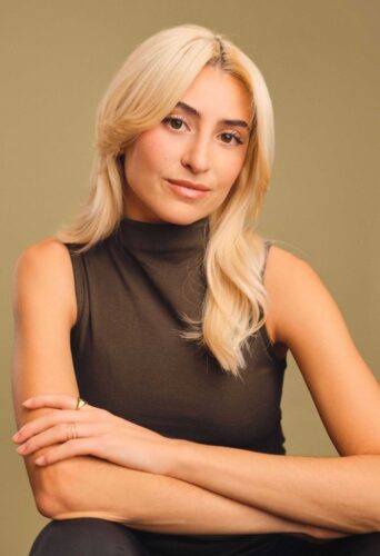 Dancer Felicia Chiappetta represented by HeadNod Dance Agency