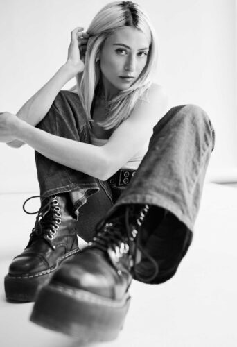 Dancer Felicia Chiappetta represented by HeadNod Dance Agency