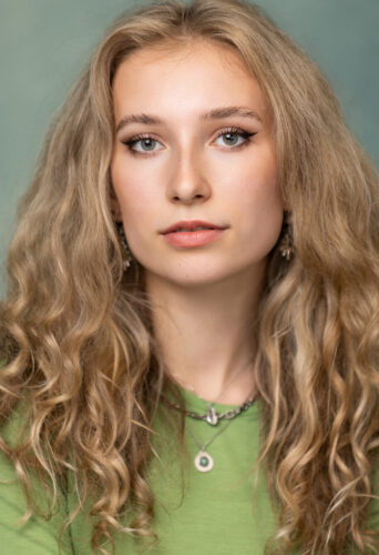Dancer Lily March represented by HeadNod Dance Agency