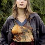Dancer Isla Sutherland represented by HeadNod Dance Agency