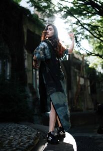 Lara Fournier represented by HeadNod Dance Agency