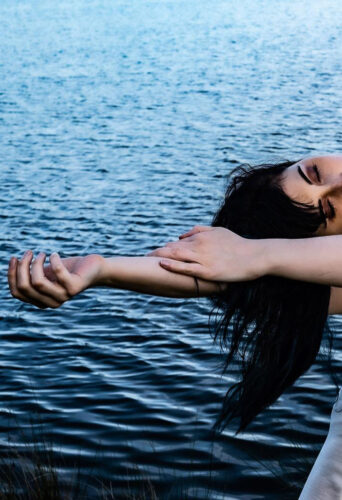 Lara Fournier represented by HeadNod Dance Agency