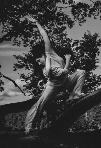 Lara Fournier represented by HeadNod Dance Agency
