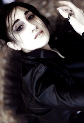 Lara Fournier represented by HeadNod Dance Agency