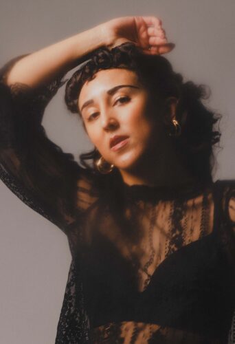 Dancer Yasmin Grant represented by HeadNod Dance Agency