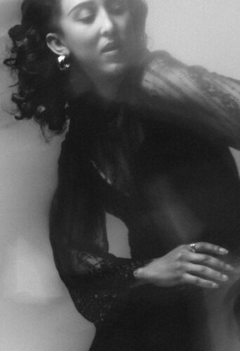 Dancer Yasmin Grant represented by HeadNod Dance Agency